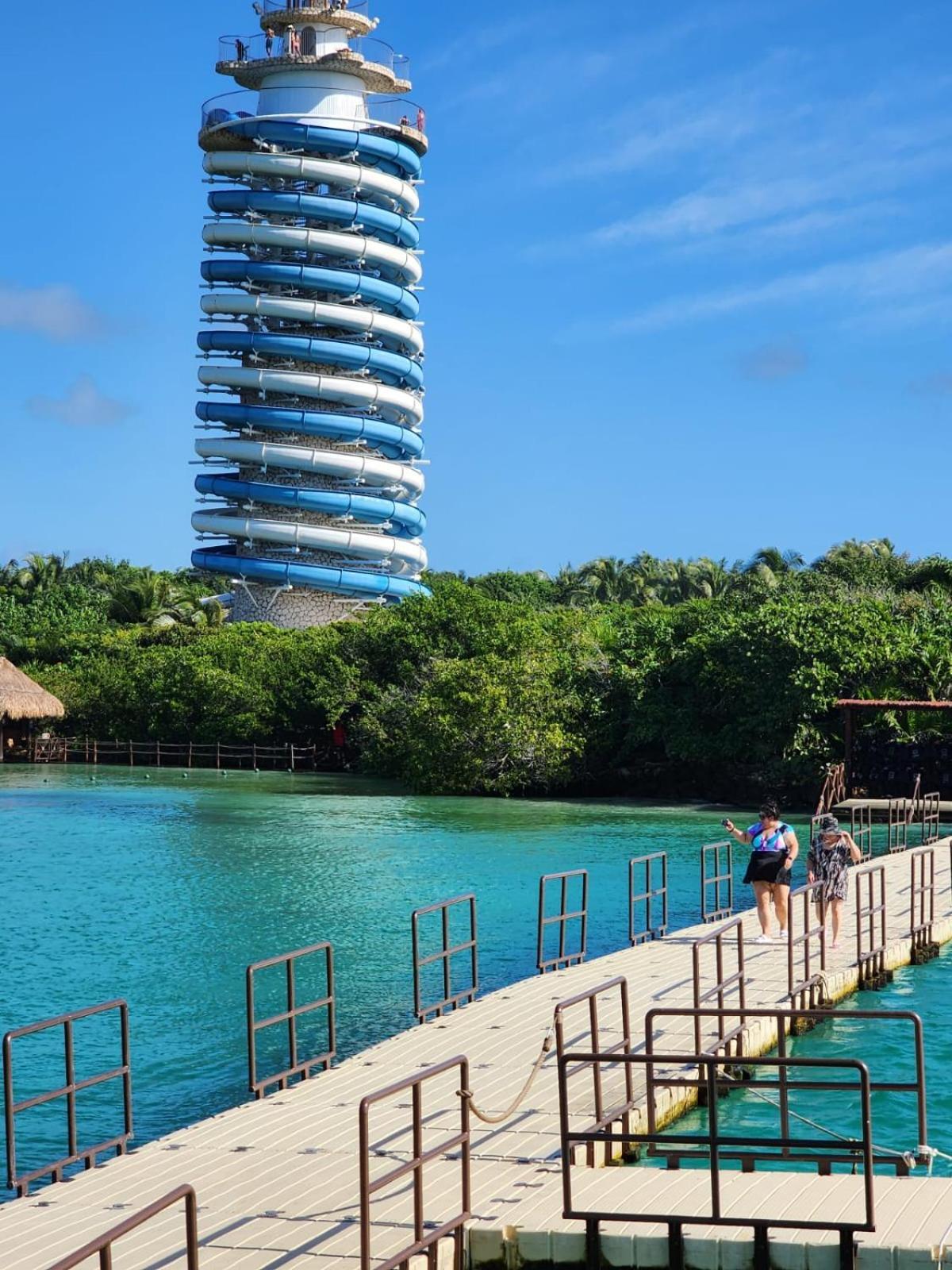 Hotel San Vicente Playa del Carmen Buitenkant foto
